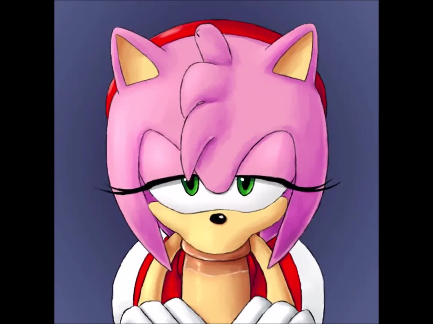 Amy Rose Peeing